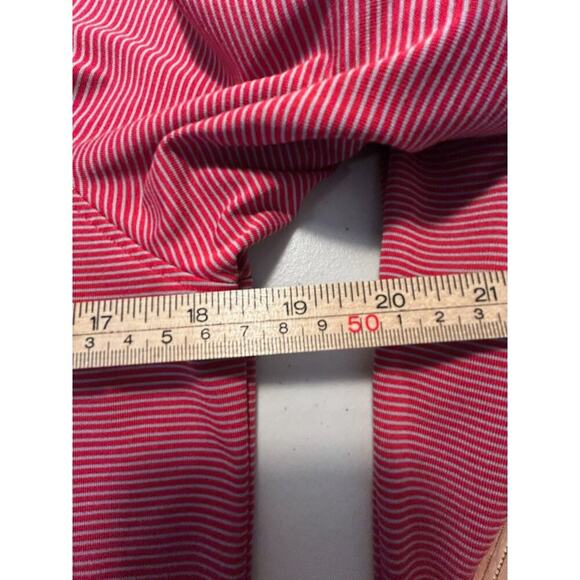 Under Armour HeatGear Striped Red Long Sleeve 1/4 Zip Striped Pullover Men's S - Picture 6 of 7